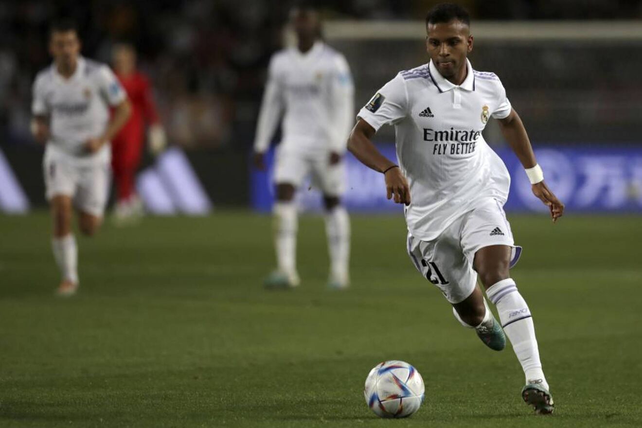 Rodrygo có thể chơi tốt ở cánh hoặc vị trí số 9. Hợp đồng với Real còn tới năm 2025 và mới 22 tuổi, cầu thủ này hoàn toàn có cơ hội nâng cao thành tích ở Champions League.