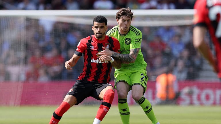 Ảnh bài viết John O'Shea ca ngợi người hùng thầm lặng của M.U