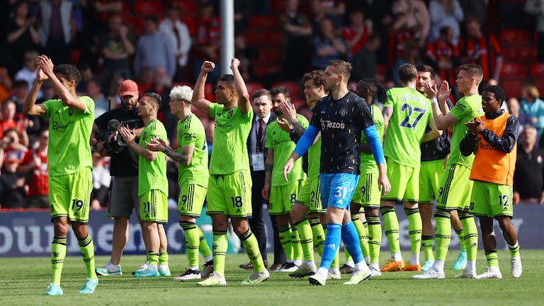 Man Utd gần như xây chắc vị trí trong top 4.