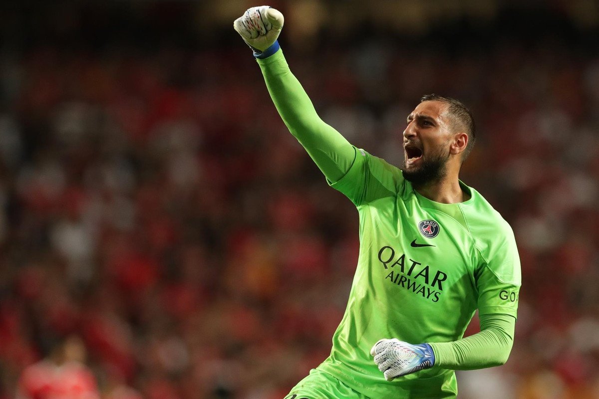 Donnarumma vươn lên đỉnh cao từ khi còn rất trẻ.