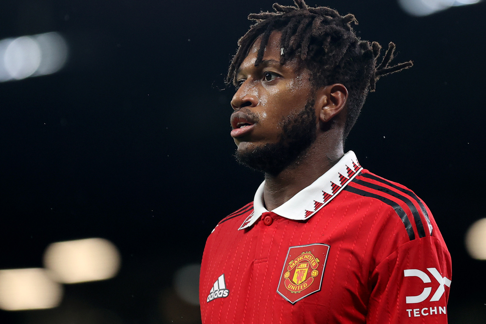Fred đá chính ở Premier League mùa trước (12) ít nhất trong 5 mùa giải khoác áo Man Utd. Dù vậy, anh có tổng số lần ra sân (35) nhiều hơn bao giờ hết. Điều đó cho thấy Fred vẫn có chỗ đứng. Song, với việc Mason Mount xuất hiện, Fred có thể bị bán với giá 20 triệu bảng.