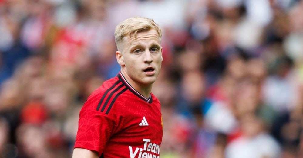 De Beek không có nhiều cơ hội ở Man Utd.