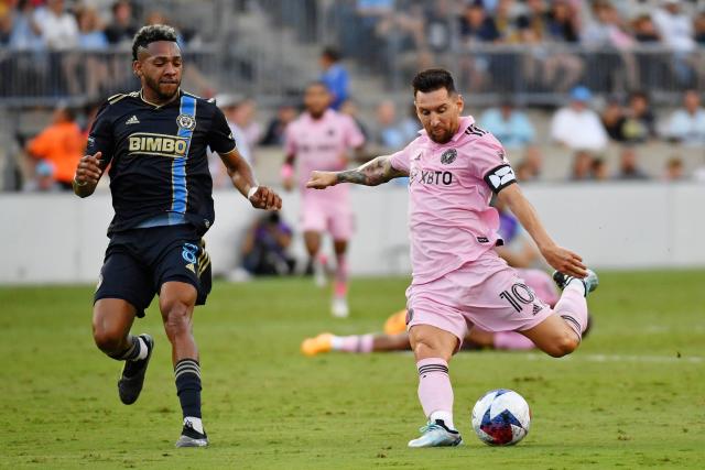 Ảnh bài viết Messi ghi bàn từ cự ly 30m đưa Inter Miami vào chung kết