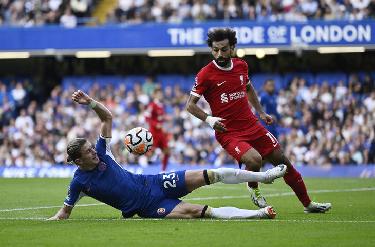 Với Liverpool, họ cũng không có màn ra quân suôn sẻ khi chỉ kiếm được 1 điểm trước Liverpool.