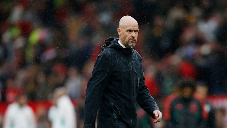 Thầy trò HLV Erik ten Hag vừa nhận thất bại 0-1 trước Crystal Palace. Đây đã là trận thua thứ 4 sau 7 vòng đấu ở Premier League, thành tích kém cỏi chưa từng có.