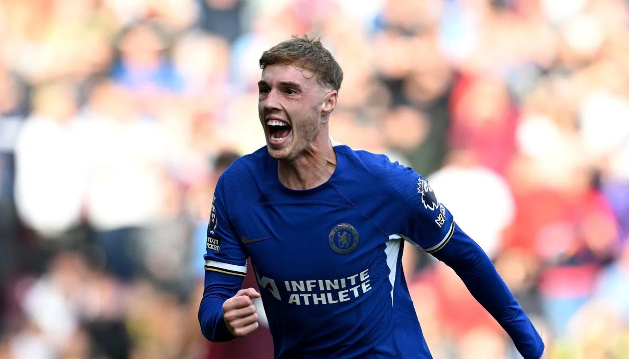 Trong suốt trận đấu với man City, Cole Palmer thi đấu tự tin, mang tới không ít đột biến mở ra cơ hội tấn công có nét cho The Blues.