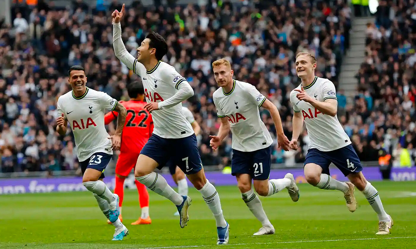 Từ chỗ là ứng cử viên vô địch, giới chuyên môn bắt đầu nghi ngờ Tottenham. Thực tế, một vị trí trong nhóm dự Champions League có lẽ là mục tiêu thiết thực hơn dành cho Gà trống.