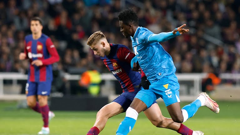 Ảnh bài viết Phó chủ tịch lên tiếng về tình hình của Barcelona 