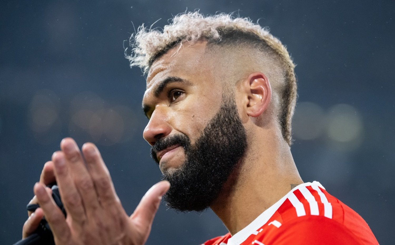 Chính vì thế, Man Utd lên kế hoạch hỏi mượn Eric Maxim Choupo-Moting của Bayern Munich, theo The Athletic.