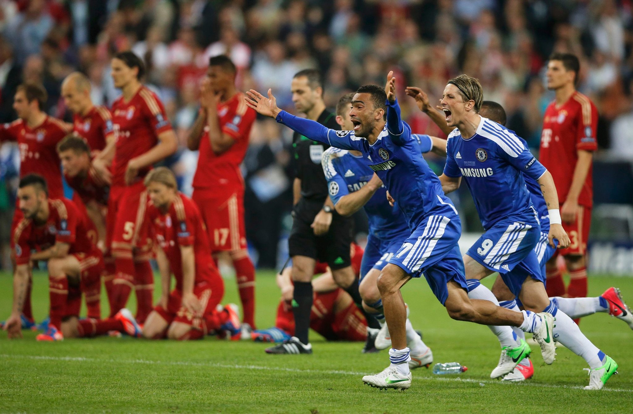Mùa giải 2011/12 chứng kiến Chelsea tạo nên bất ngờ lớn. Họ quật ngã Bayern Munich trên chấm 11m để lên ngôi vô địch.