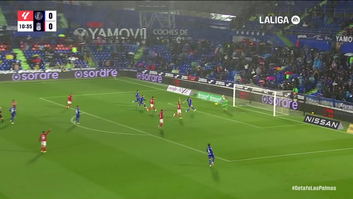 Chỉ mất 11 phút để Getafe ghi bàn mở tỷ số do công của Jaime Mata sau một pha dứt điểm chính xác.