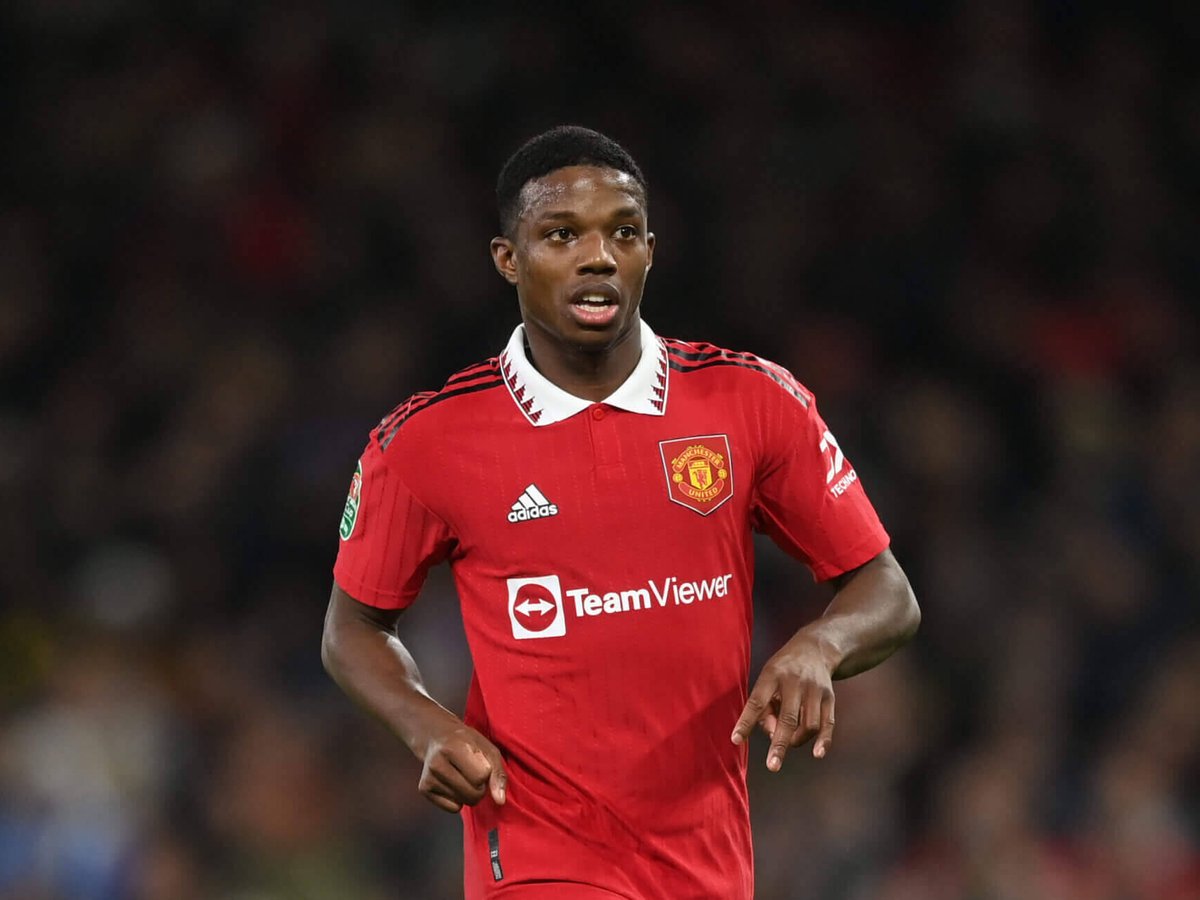 Ngoài ra, cũng có nhiều điều bí ẩn xuất hiện ở Man Utd. Theo đó, Tyrell Malacia là trường hợp thực sự khó hiểu. Không ai rõ tình trạng của cầu thủ này hiện ra sao.