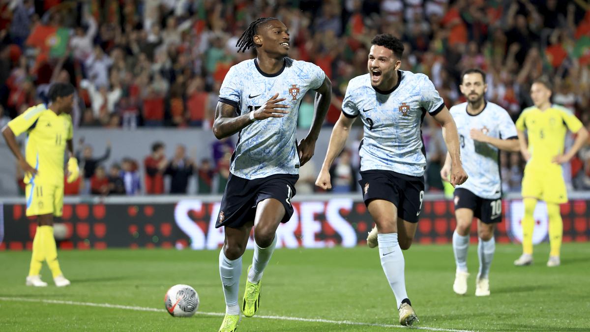 Bồ Đào Nha thời gian qua đang đạt phong độ cực cao. Gần nhất, họ đè bẹp Thụy Điển với tỷ số 5-2.