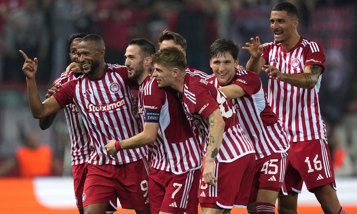 Theo đó, cú đúp của El Kaabi giúp Olympiacos chính thức nhấn chìm Villa.