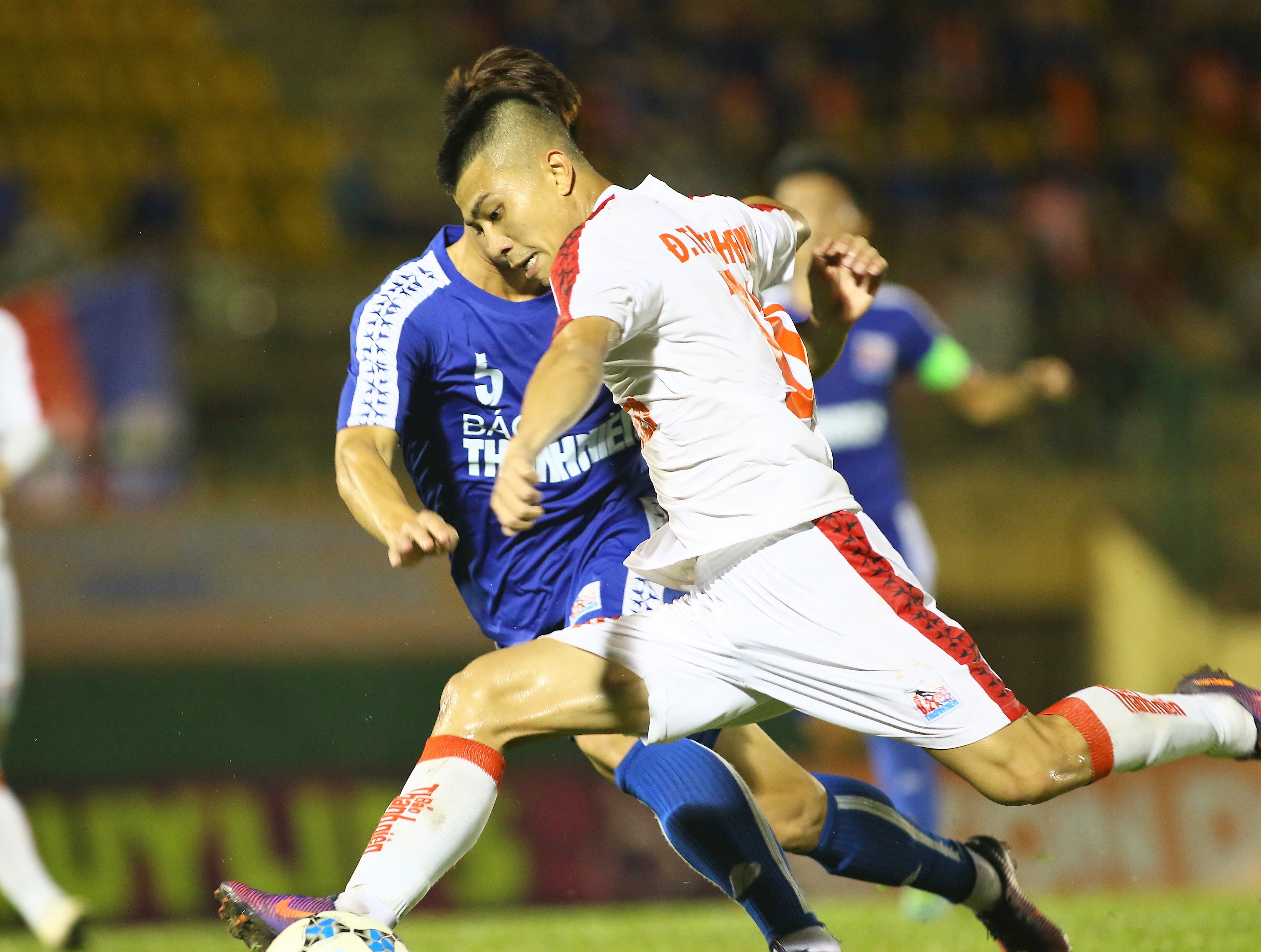 Đinh Thanh Bình thi đấu nổi bật trong màu áo U21 HAGL.