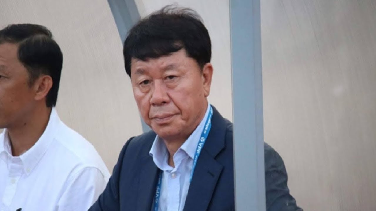 GĐKT Chung Hae Seong đã góp phần thổi sự thực dụng vào lối đá hoa mỹ của các cầu thủ HAGL.