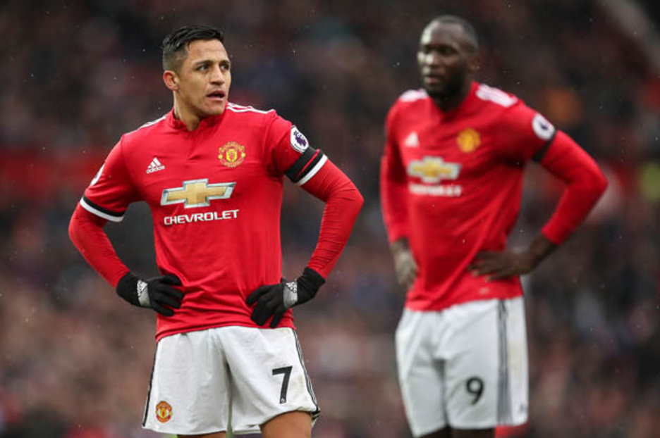 Ảnh bài viết Thiery Henry khó hiểu với tình huống bỏ lỡ mười mươi của Alexis Sanchez