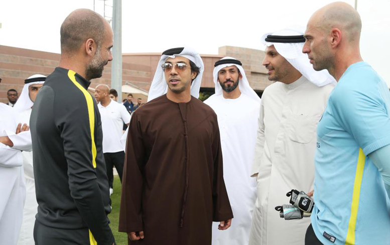 Ảnh bài viết Thế giới "điên rồ" của ông chủ siêu giàu Man City