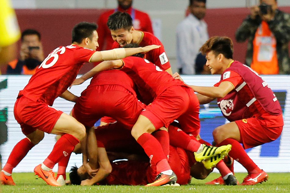 ĐT Việt Nam là đội xếp thứ 3 duy nhất còn ở lại Asian Cup 2019.