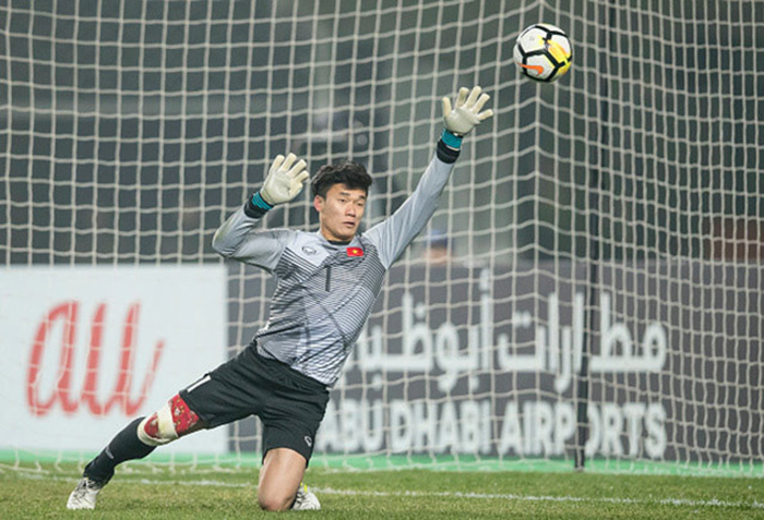 Tiến Dũng sẽ trấn giữ khung thành của U23 Việt Nam.