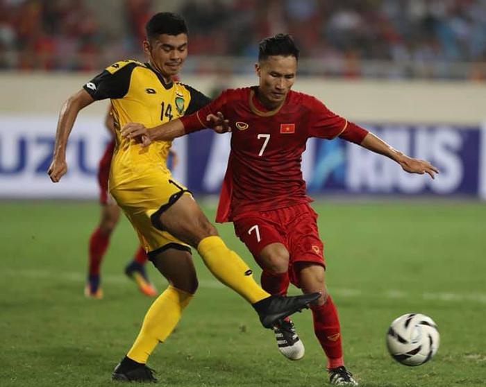 Việt Hưng tiếp tục quán xuyến hàng tiền vệ U23 Việt Nam.