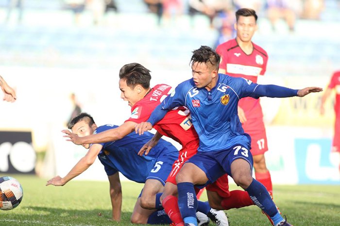 Ảnh bài viết Quảng Nam chật vật trụ hạng: Chờ bản lĩnh của cựu vương V-League
