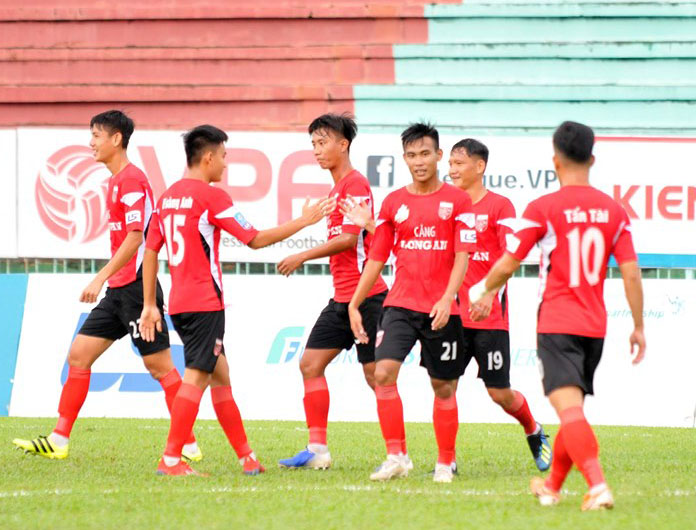Sân nhà Long An là điểm tựa của thành công của CLB Long An ở mùa giải Hạng Nhất 2019. Ảnh: Trần Anh Tuấn.