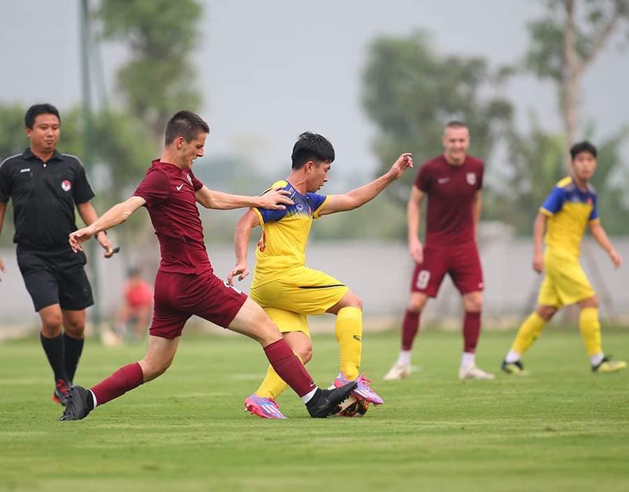 U19 Việt Nam có trận giao hữu với U19 Sarajevo.