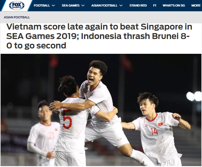 Trang Fox Sports Asia đưa tin về chiến thắng của U22 Việt Nam trước Singapore.