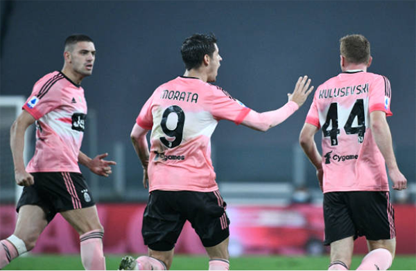 Và đó cũng là bàn thắng cuối cùng của trận đấu. Juventus và Verona hòa nhau với tỷ số 1-1.