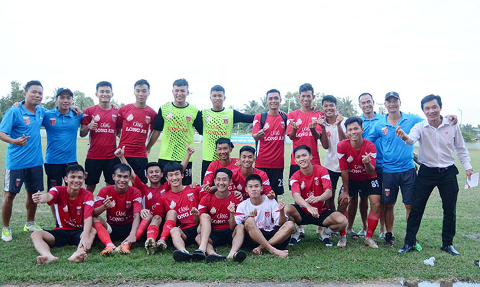 U21 Long An đoạt vé đi VCK với tư cách đội đầu bảng D. Ảnh: Trần Anh Tuấn.