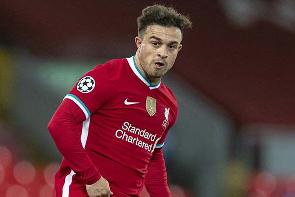 Shaqiri dù rất nỗ lực nhưng chưa để lại nhiều dấu ấn.