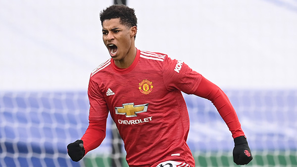 Tiền đạo trái Marcus Rashford (Man Utd). Số 10 tiếp tục có những bước tiến bộ quan trọng trong mùa giải năm nay. Anh cho thấy sự trưởng thành bên cạnh sự đi lên của tốc độ và kỹ năng xử lý bóng.