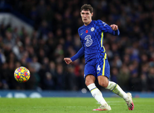 Trung vệ Andreas Christensen. Trong giai đoạn lịch thi đấu dày đặc như hiện tại, có thể HLV Thomas Tuchel sẽ xoay tua nhân sự. Và lão tướng Thiago Silva nhiều khả năng sẽ được cho nghỉ ngơi và Christensen là phương án khả dĩ.