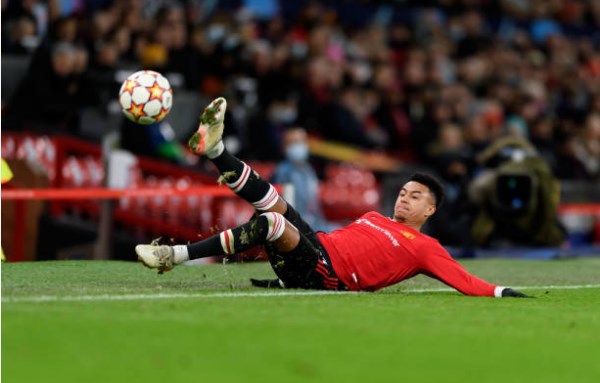 Jesse Lingard - 6.8 điểm. Cầu thủ người Anh thi đấu tròn vai và có tỷ lệ chuyền bóng chính xác lên đến 97%.