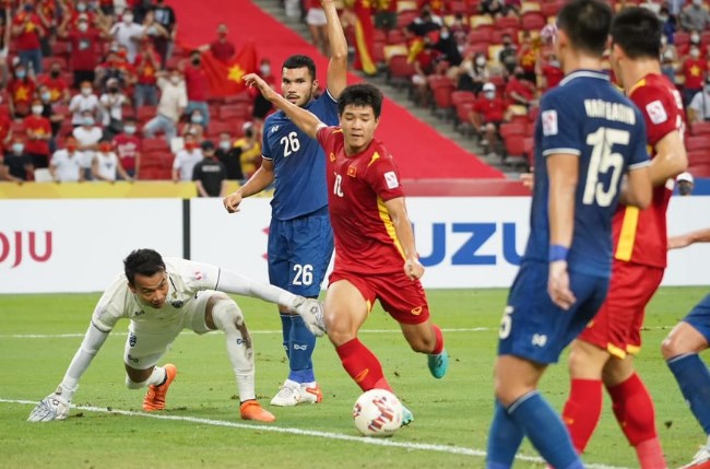 ĐT Việt Nam kém may mắn trong trận gặp Thái Lan.
