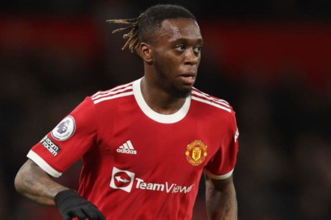 5. Aaron Wan-Bissaka (38 triệu euro). Dù đã giảm 2 triệu euro so với đợt cập nhật gần nhất, song ngôi sao Man Utd vẫn nằm trong số những hậu vệ phải được Transfermarkt định giá cao nhất.