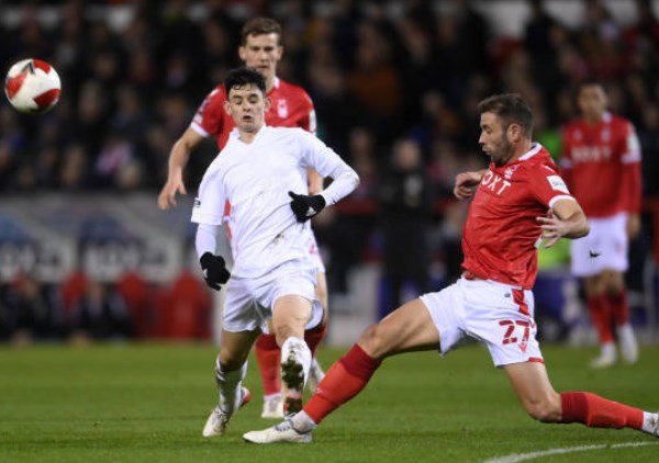 Patino đang nhận được sự tin tưởng từ HLV Arteta.