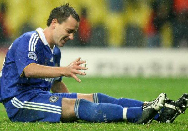 John Terry. Sau khi giải nghệ, Terry tiếp tục gắn bó với bóng đá với tư cách trợ lý cho HLV Dean Smith tại Aston Villa. Vừa qua, anh cũng đã trở lại Chelsea và tham gia công tác đào tạo trẻ.