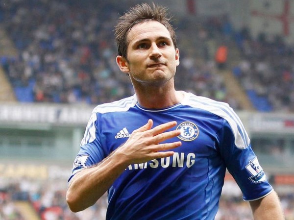 Frank Lampard. Anh là người được nhắc nhớ nhiều nhất cho đến thời điểm hiện tại. Lampard có thời gian dẫn dắt Chelsea và hiện tại đang là thuyền trưởng của Everton.