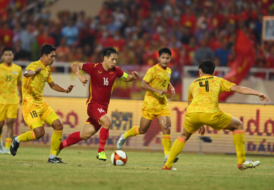 U23 Việt Nam thi đấu nỗ lực. Ảnh: Zing.