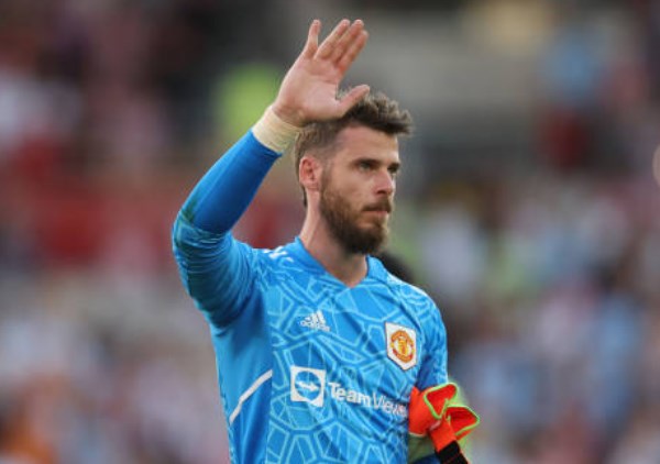 De Gea phạm sai lầm trong trận gặp Brentford.