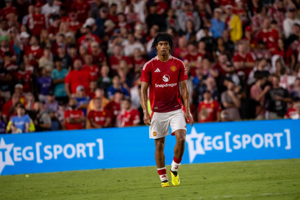 Ảnh bài viết Man Utd không mắc sai lầm với Maxi Oyedele 