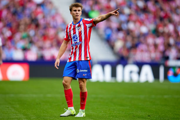 Ảnh bài viết Enzo Fernandez và Pablo Barrios: Đâu là câu trả lời cho Chelsea?