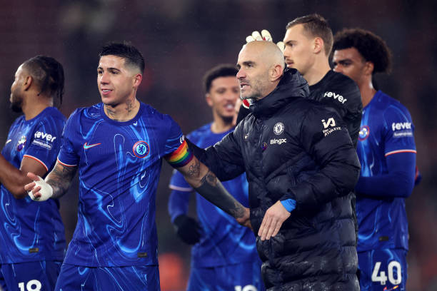 Maresca đang cùng Chelsea cạnh tranh danh hiệu.