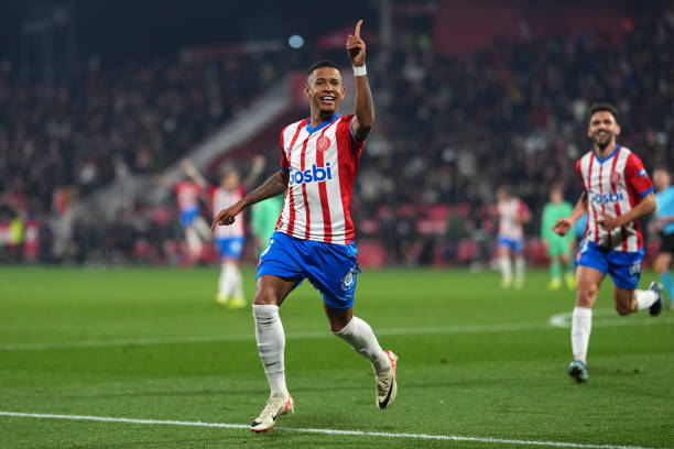 Ảnh bài viết Savio mở đường cho bản HĐ sai lầm của Guardiola cuốn gói khỏi Etihad