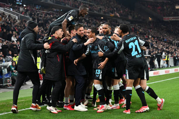 Ảnh bài viết Tổng kết vòng 26 Bundesliga: Schick lại cứu rỗi Leverkusen; Những cuộc chiến căng thẳng 