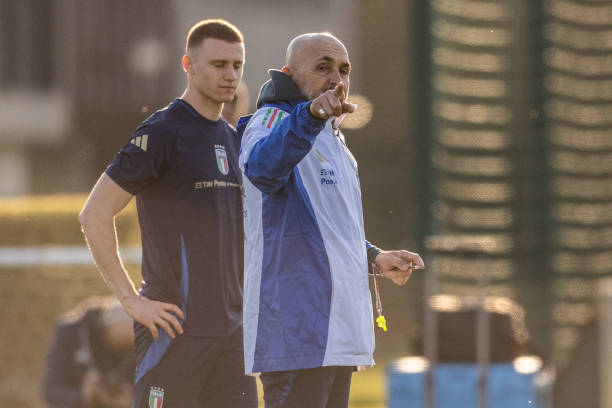 Ảnh bài viết Tuyển Ý trước thềm đại chiến: Spalletti thử nghiệm chiến thuật; Ai thay Dimarco và Cambiaso?