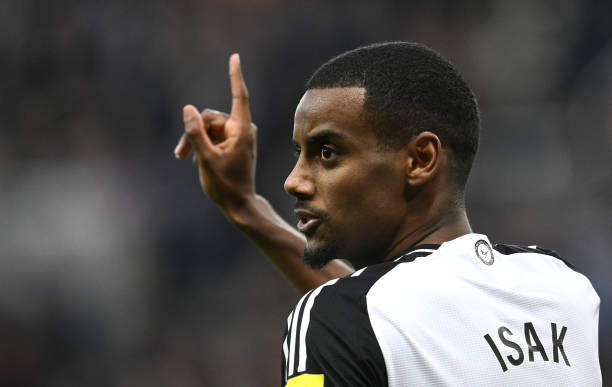 Isak khả năng cao sẽ rời Newcastle.