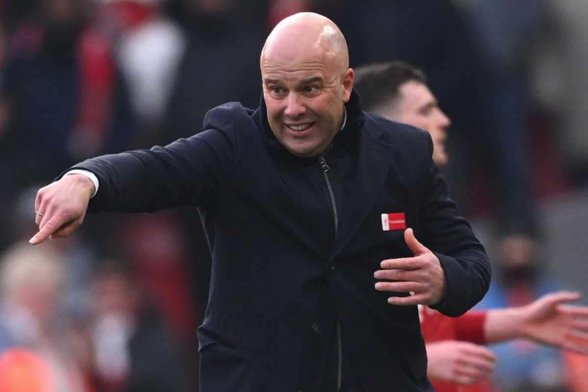 Ảnh bài viết Liverpool thắng, nhưng Slot đã thua hoàn toàn trước Luis Enrique